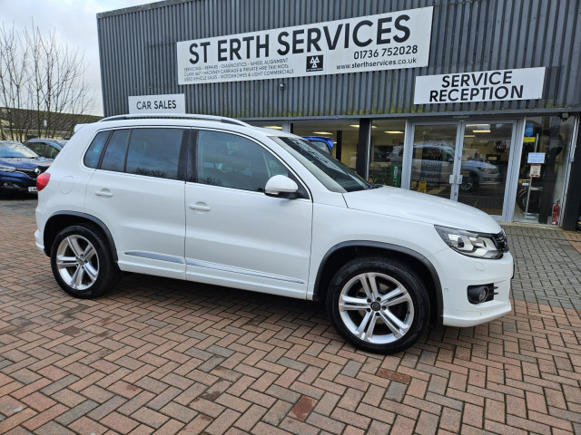 VOLKSWAGEN TIGUAN 2015 Volkswagen tiguan 2.0 TDI BlueMotion Tech R-Line White ***67,000 Miles 