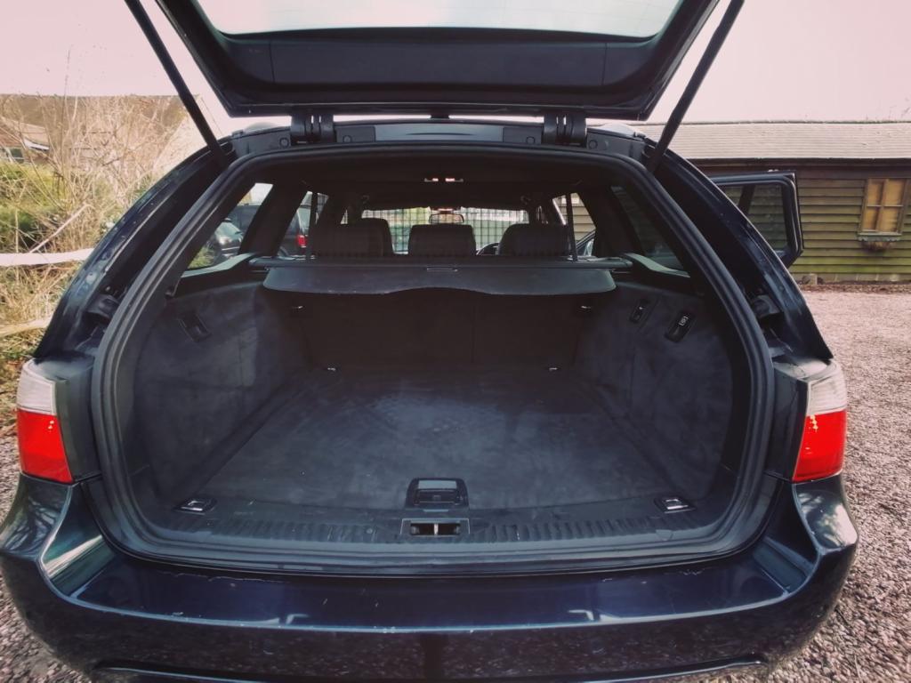 BMW 5 SERIES 530D 3.0 M SPORT TOURING E61 2006 DIESEL 2006