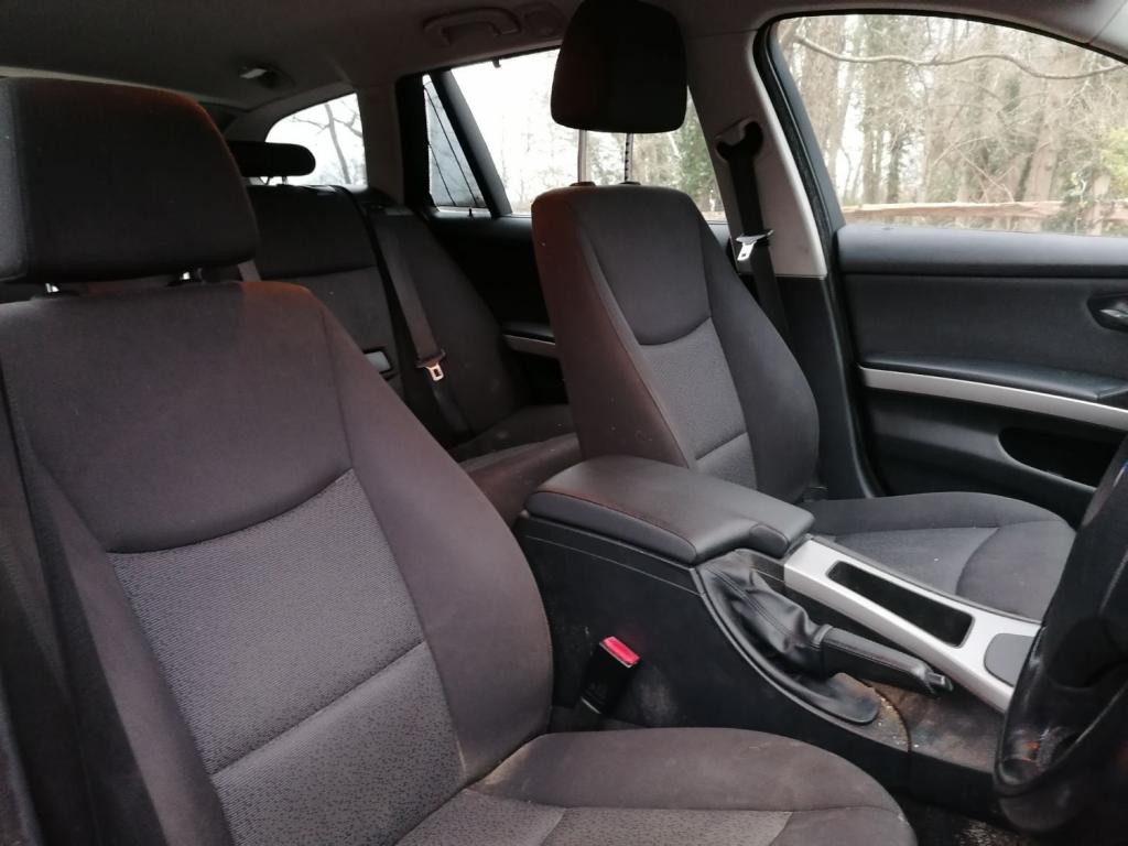 BMW 3 SERIES 318I ES TOURING E91 2006