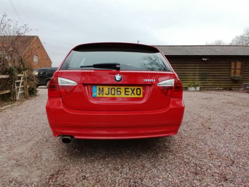 BMW 3 SERIES 318I ES TOURING E91 2006