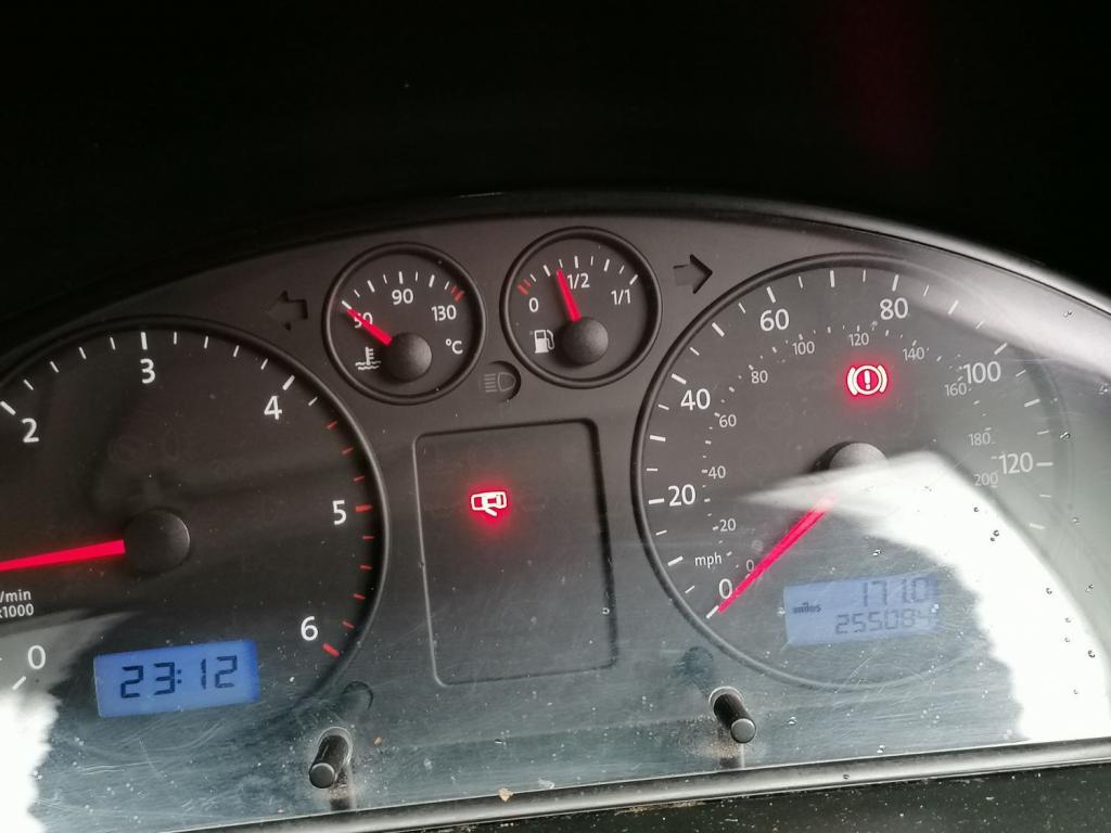 VOLKSWAGEN TRANSPORTER T30 SWB PBV PV 102TDI 2007