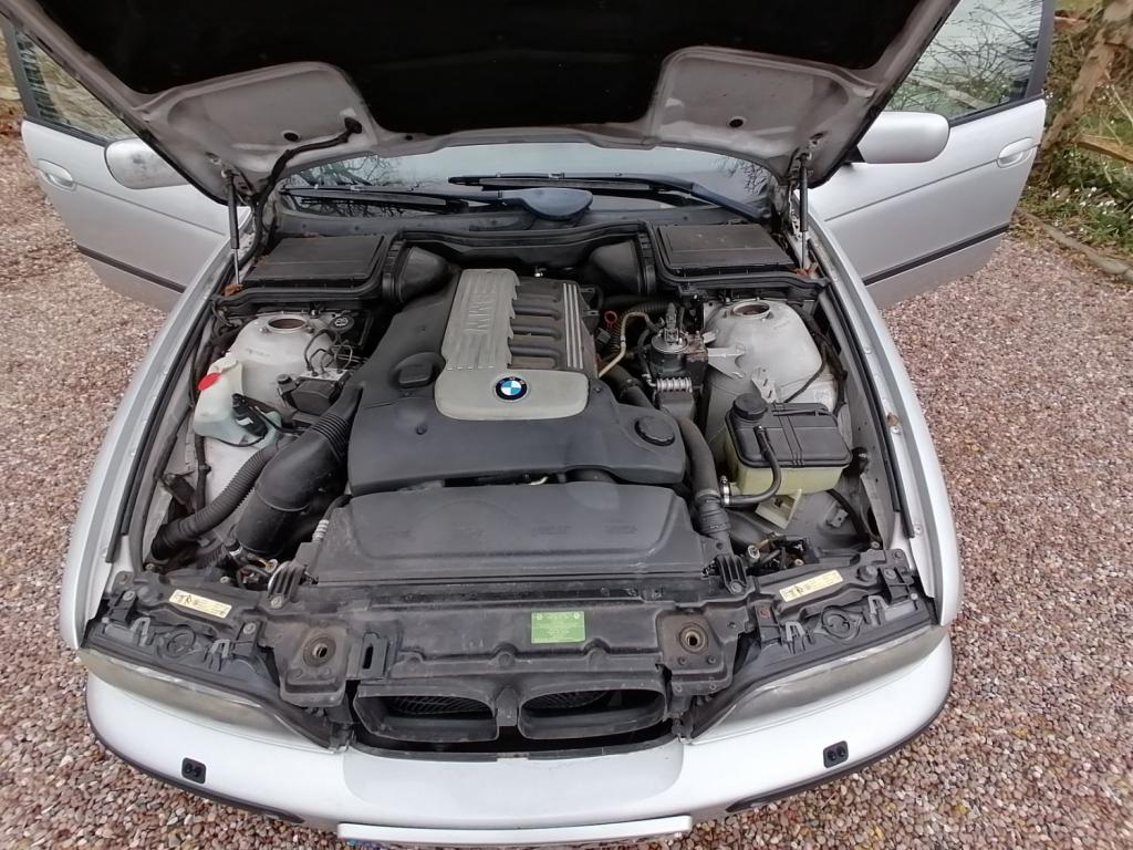 BMW 5 SERIES 530D SPORT TOURING E39 FACELIFT HIGH SPEC 2002