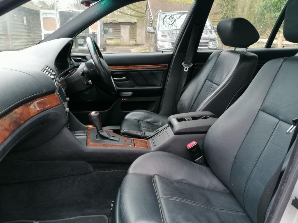 BMW 5 SERIES 530D SPORT TOURING E39 FACELIFT HIGH SPEC 2002