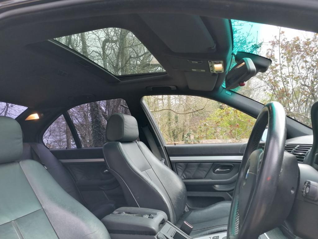 BMW 5 SERIES 528I M SPORT E39 FUK BMW SERVICE HISTORY 2000