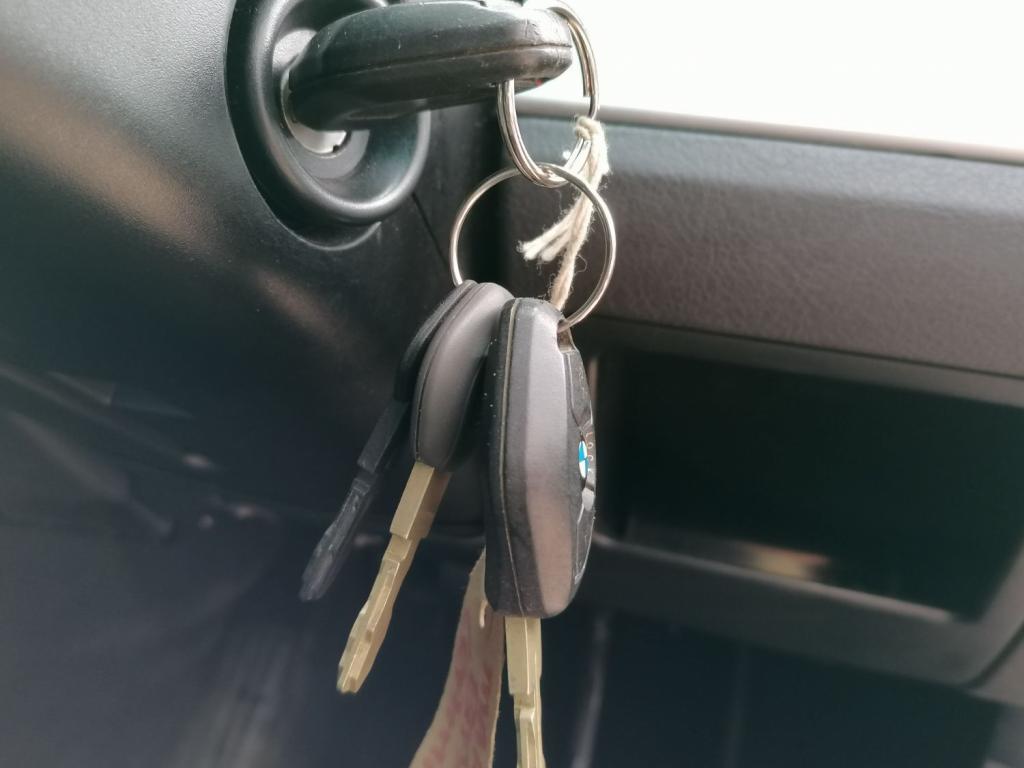 BMW 5 SERIES 528I M SPORT E39 FUK BMW SERVICE HISTORY 2000