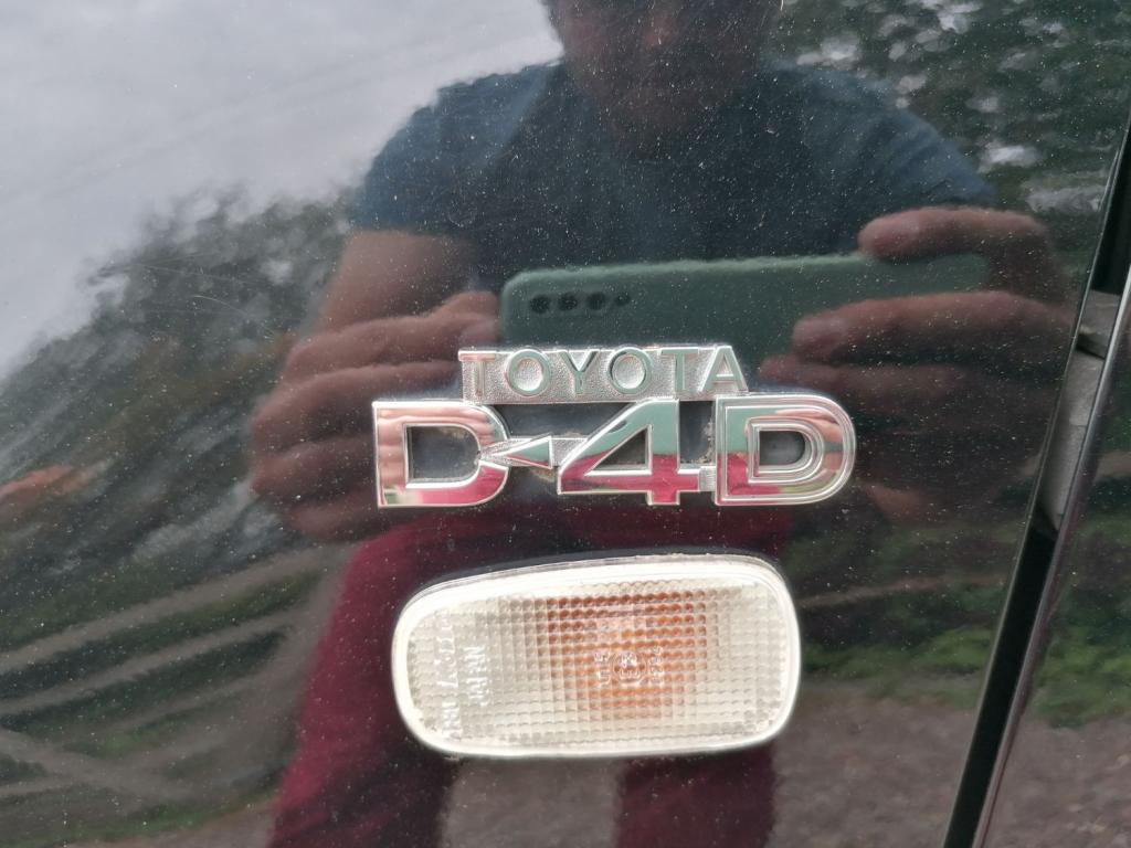 TOYOTA RAV4 2.0 D-4D XT3 Stationwagon 2004