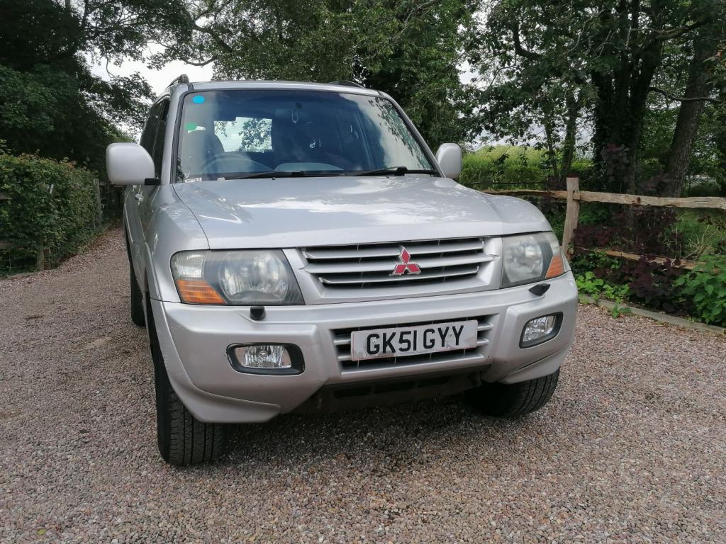 MITSUBISHI SHOGUN LWB TD EQUIPPE 2001