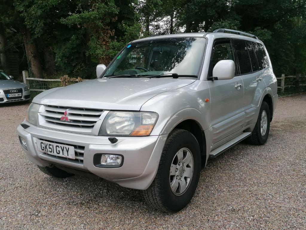 MITSUBISHI SHOGUN LWB TD EQUIPPE 2001