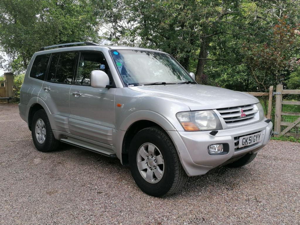 MITSUBISHI SHOGUN LWB TD EQUIPPE 2001