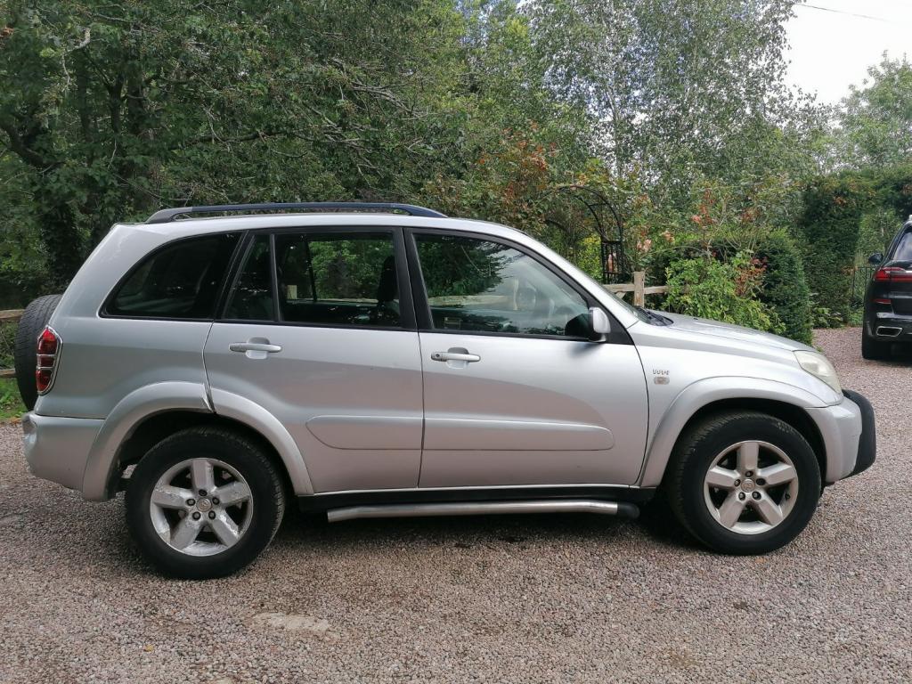 TOYOTA RAV4 VVT-I XT3 2004