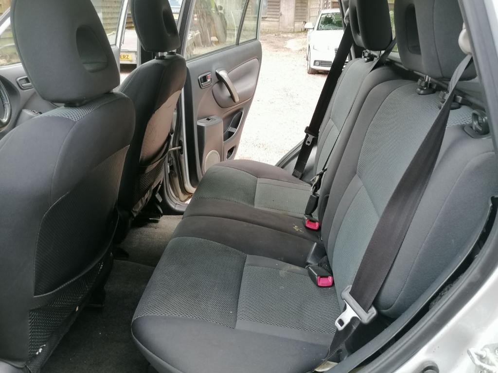 TOYOTA RAV4 VVT-I XT3 2004