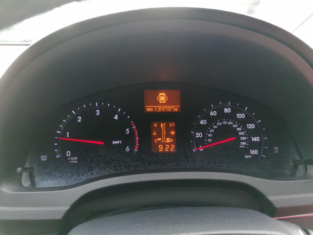 TOYOTA AVENSIS D-4D TR 2012