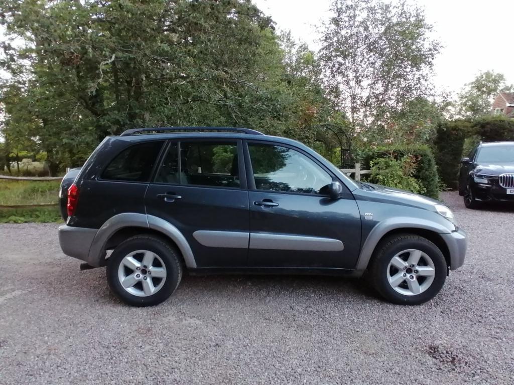 TOYOTA RAV4 VVT-I XT3 2004