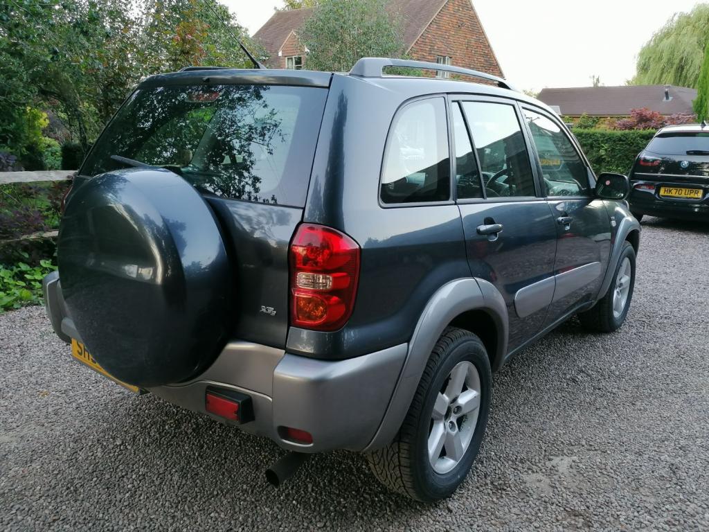 TOYOTA RAV4 VVT-I XT3 2004