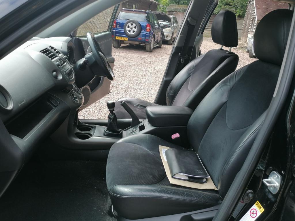 TOYOTA RAV4 D-4D XT-R AWD 2010