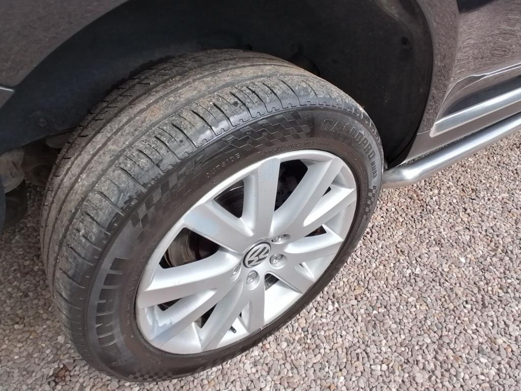 VOLKSWAGEN TOUAREG TDI SE SPORT 2005