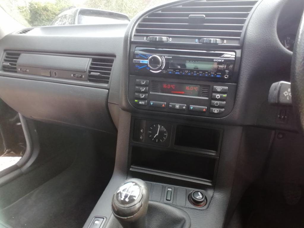 BMW 3 SERIES 318 IS COUPE 1999