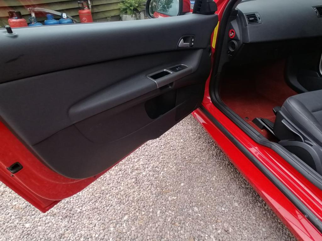 VOLVO C30 1.8 R-Design SE Sport 2dr PETROL MANUAL 2007