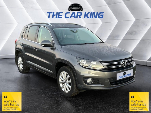 VOLKSWAGEN TIGUAN