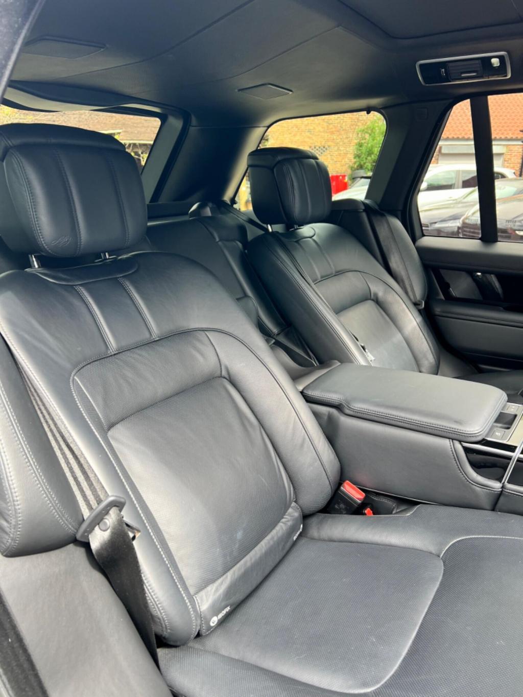 LAND ROVER RANGE ROVER