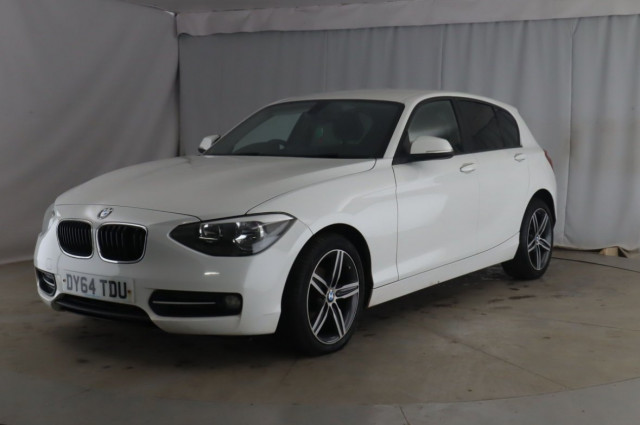 BMW 1 SERIES