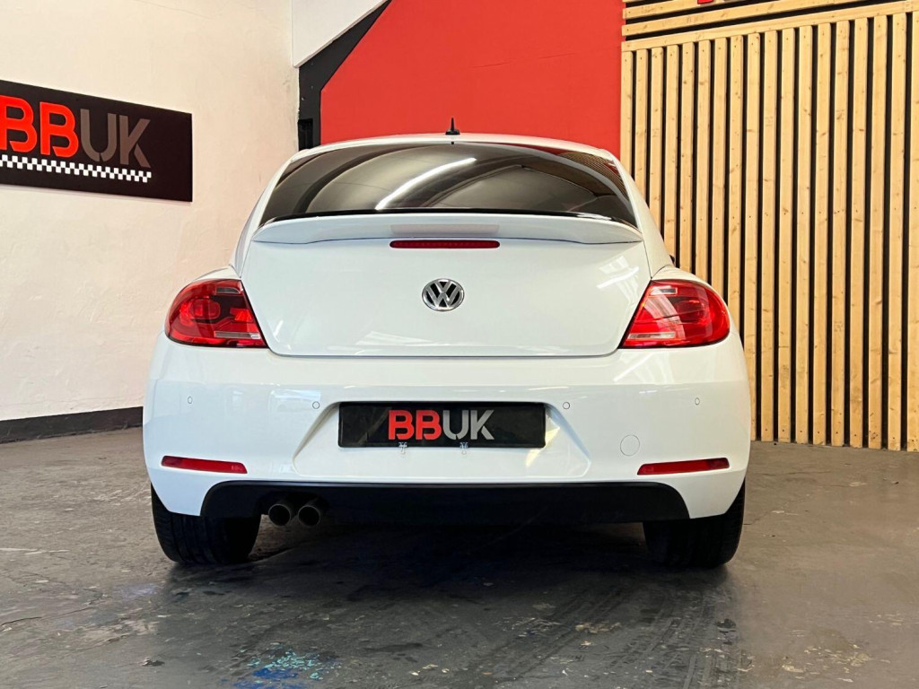 VOLKSWAGEN BEETLE