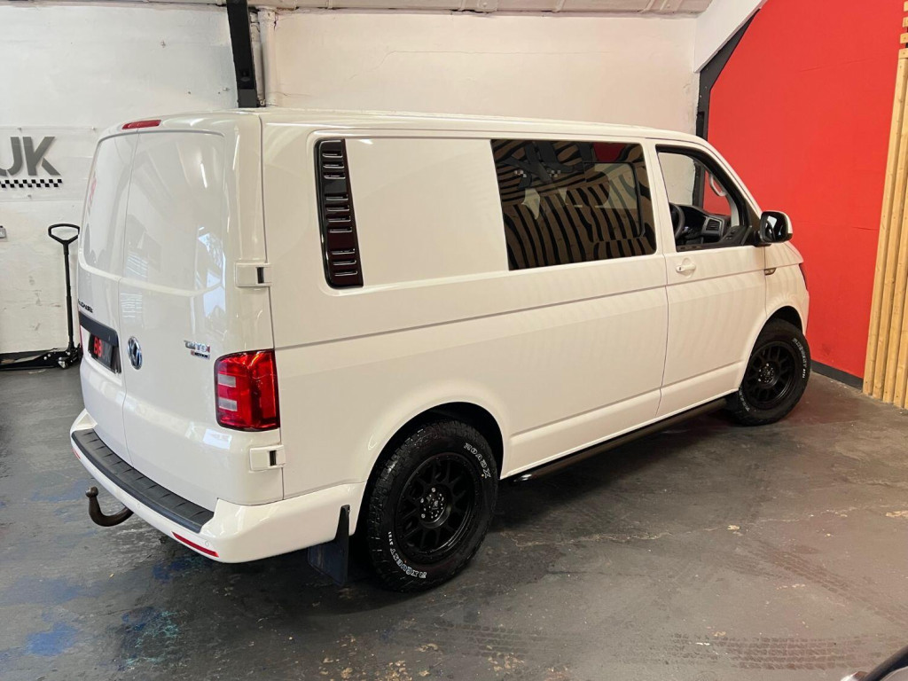 VOLKSWAGEN TRANSPORTER