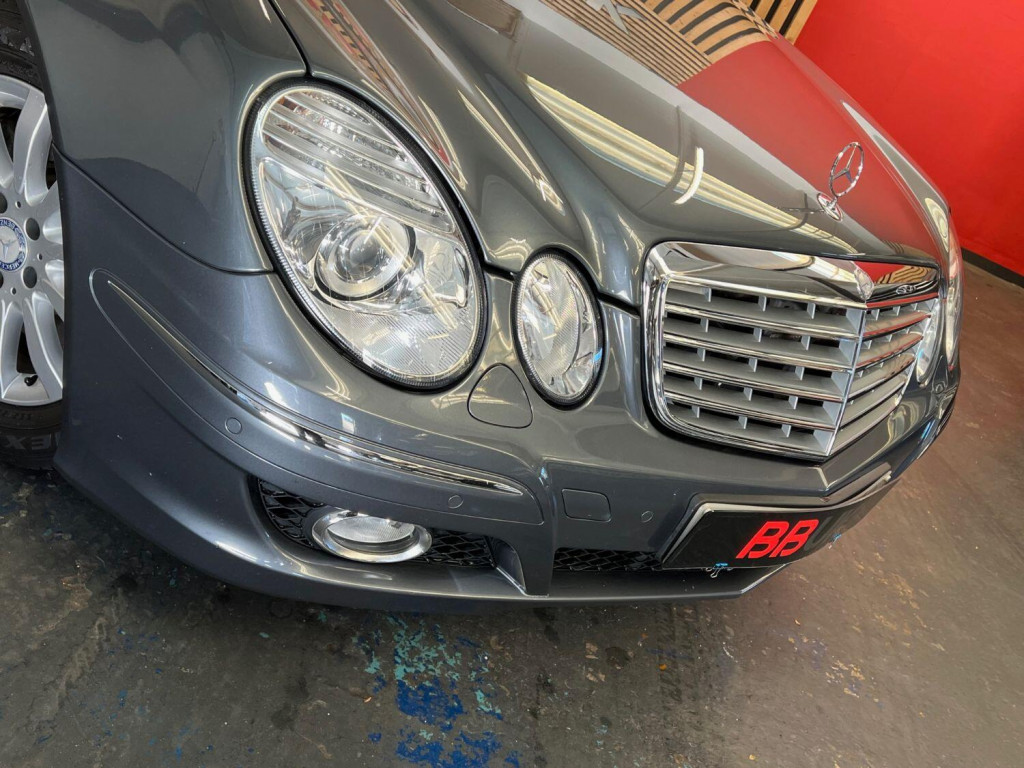 MERCEDES-BENZ E CLASS