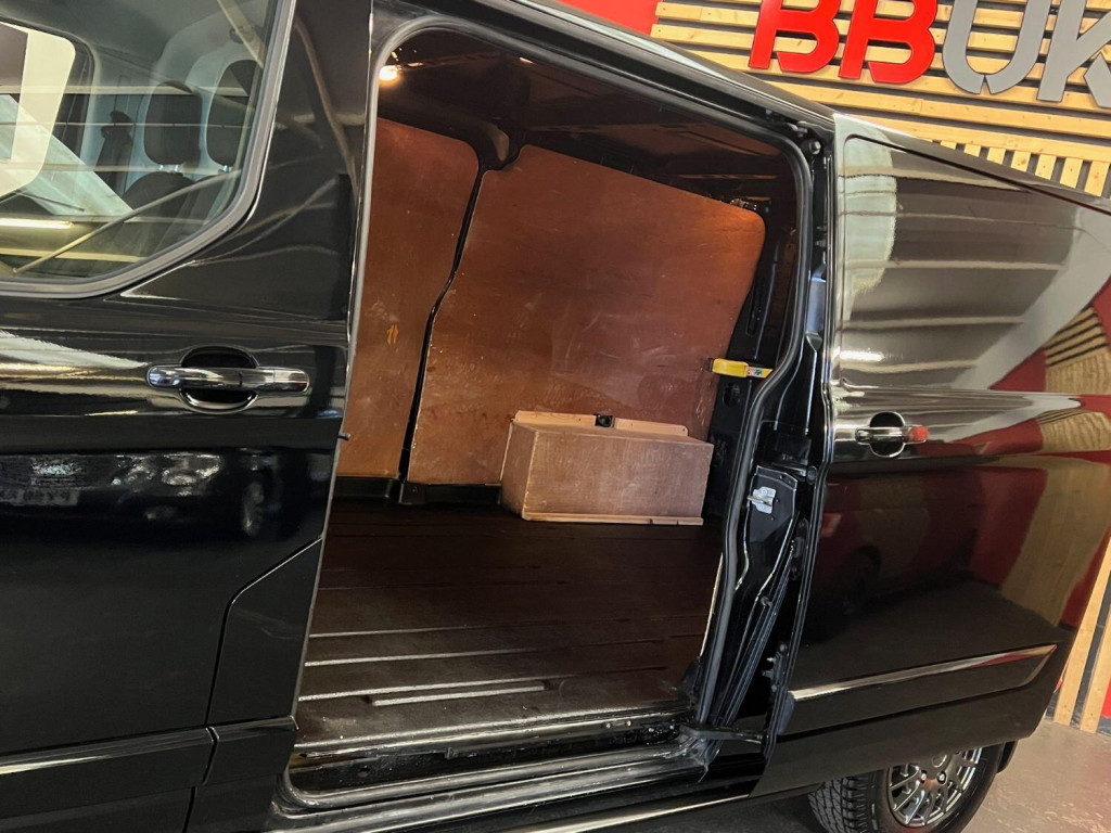 FORD TRANSIT CUSTOM