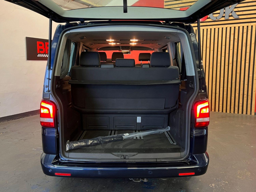 VOLKSWAGEN CARAVELLE