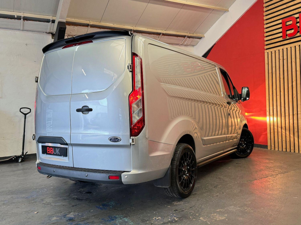 FORD TRANSIT CUSTOM
