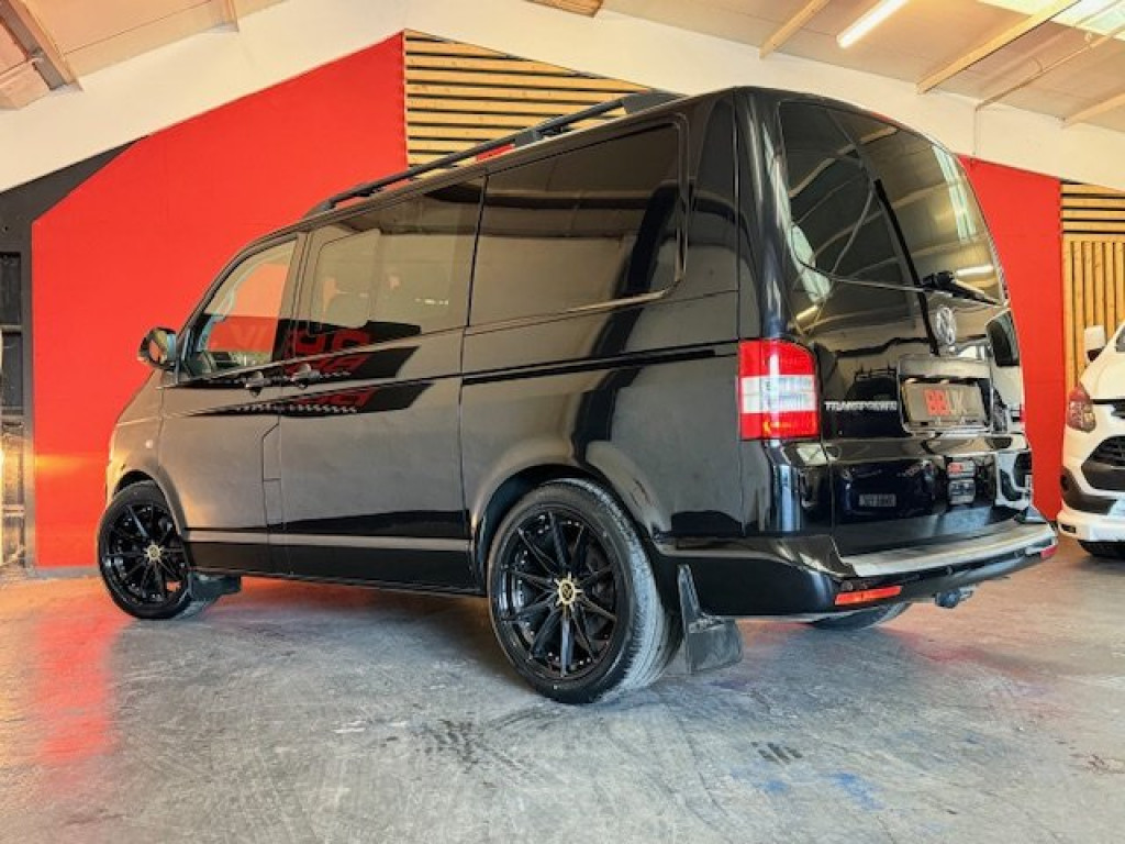 VOLKSWAGEN TRANSPORTER