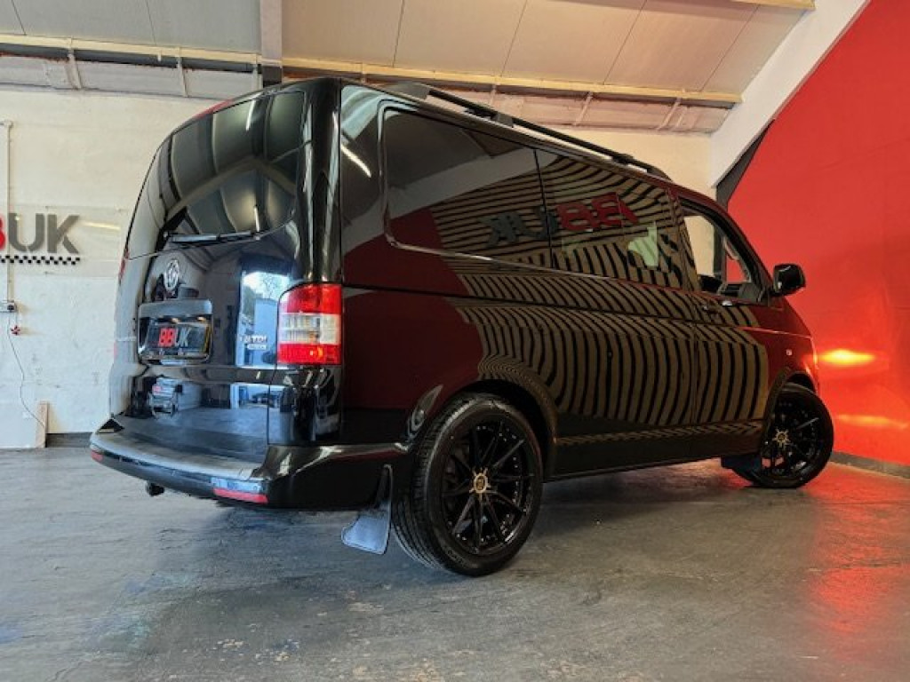 VOLKSWAGEN TRANSPORTER