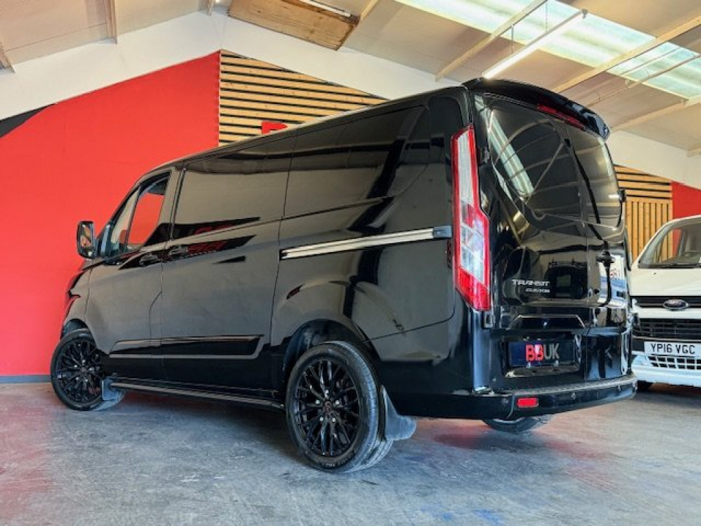 FORD TRANSIT CUSTOM