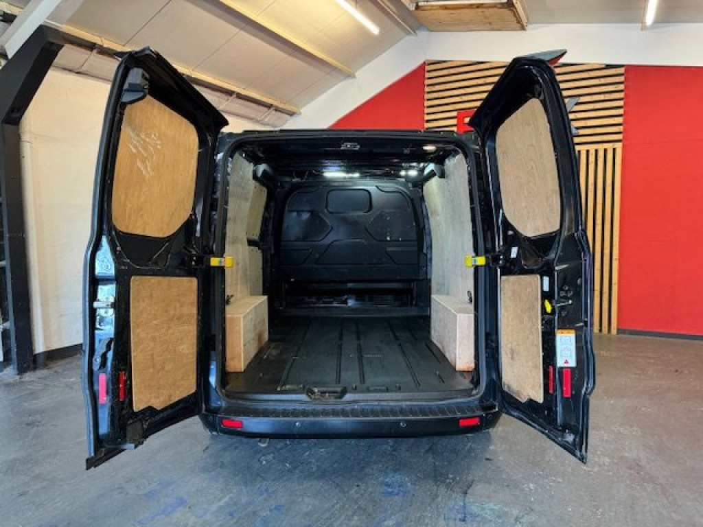 FORD TRANSIT CUSTOM