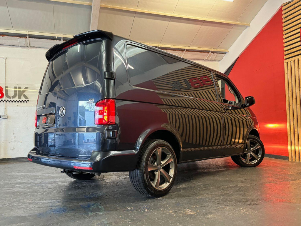 VOLKSWAGEN TRANSPORTER