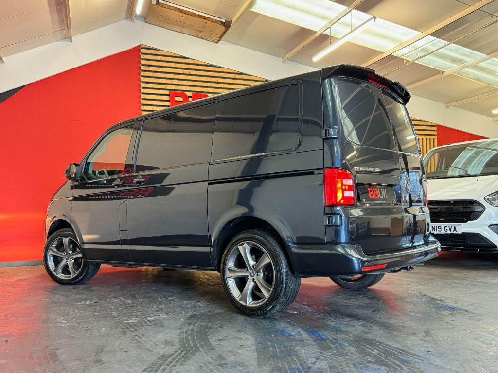 VOLKSWAGEN TRANSPORTER