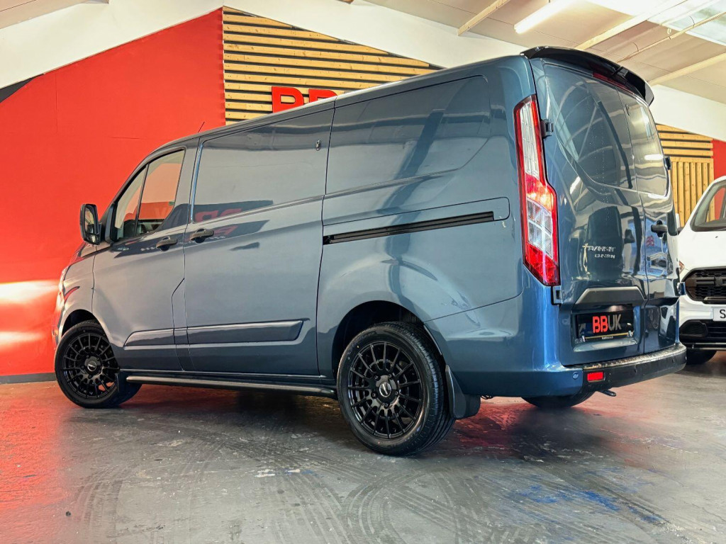 FORD TRANSIT CUSTOM