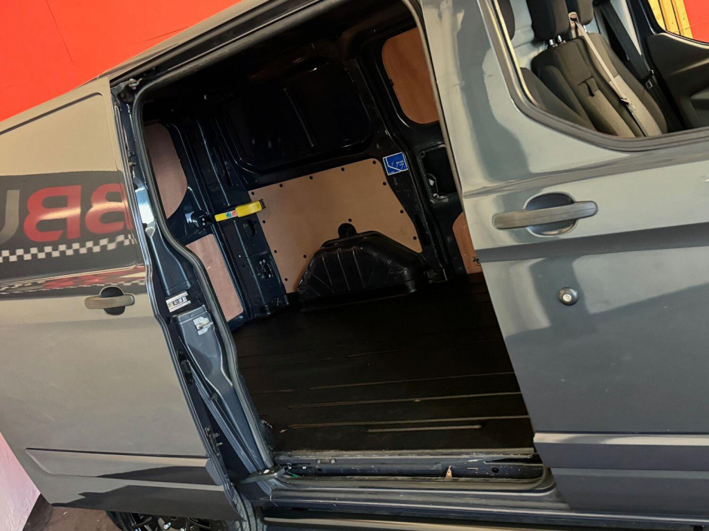 FORD TRANSIT CUSTOM