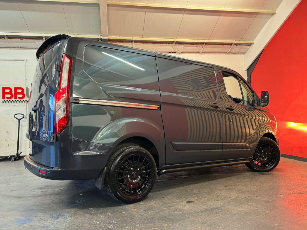 FORD TRANSIT CUSTOM