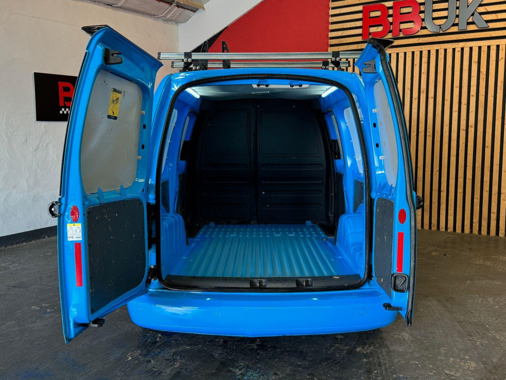 VOLKSWAGEN CADDY MAXI