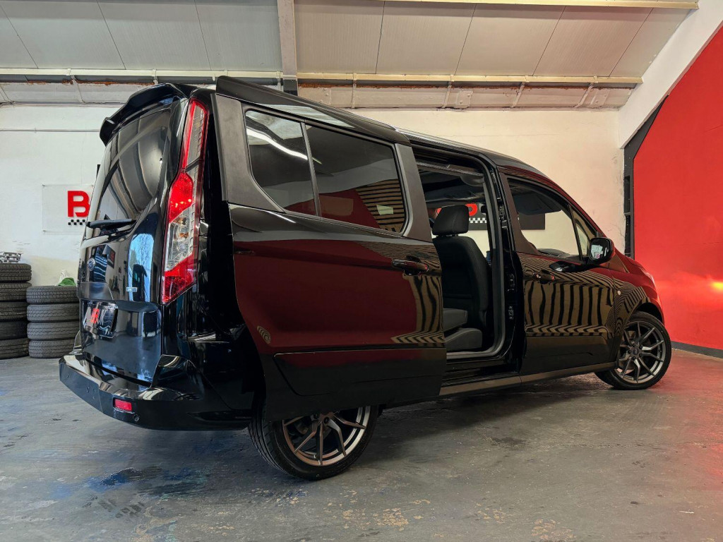FORD GRAND TOURNEO CONNECT
