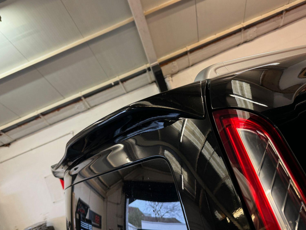 FORD GRAND TOURNEO CONNECT