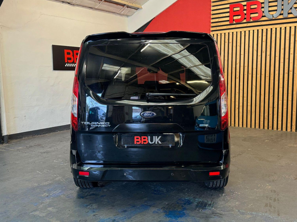 FORD GRAND TOURNEO CONNECT