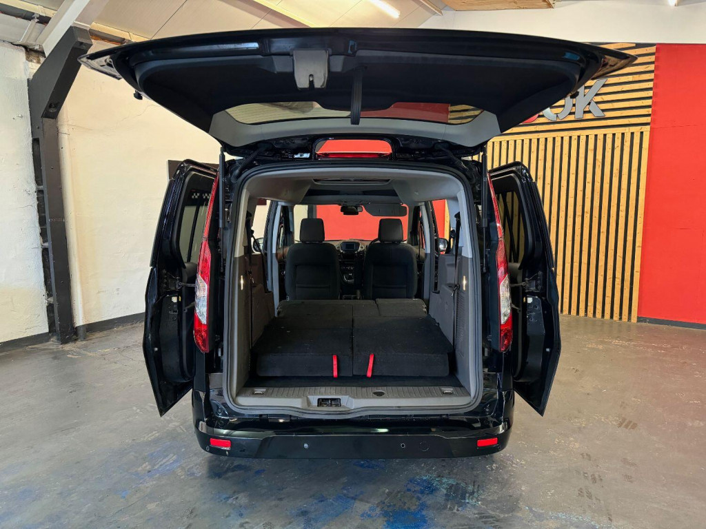 FORD GRAND TOURNEO CONNECT