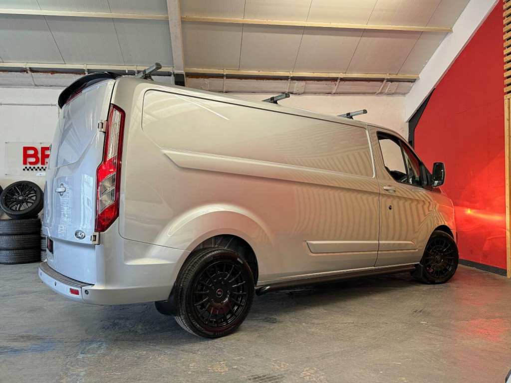 FORD TRANSIT CUSTOM