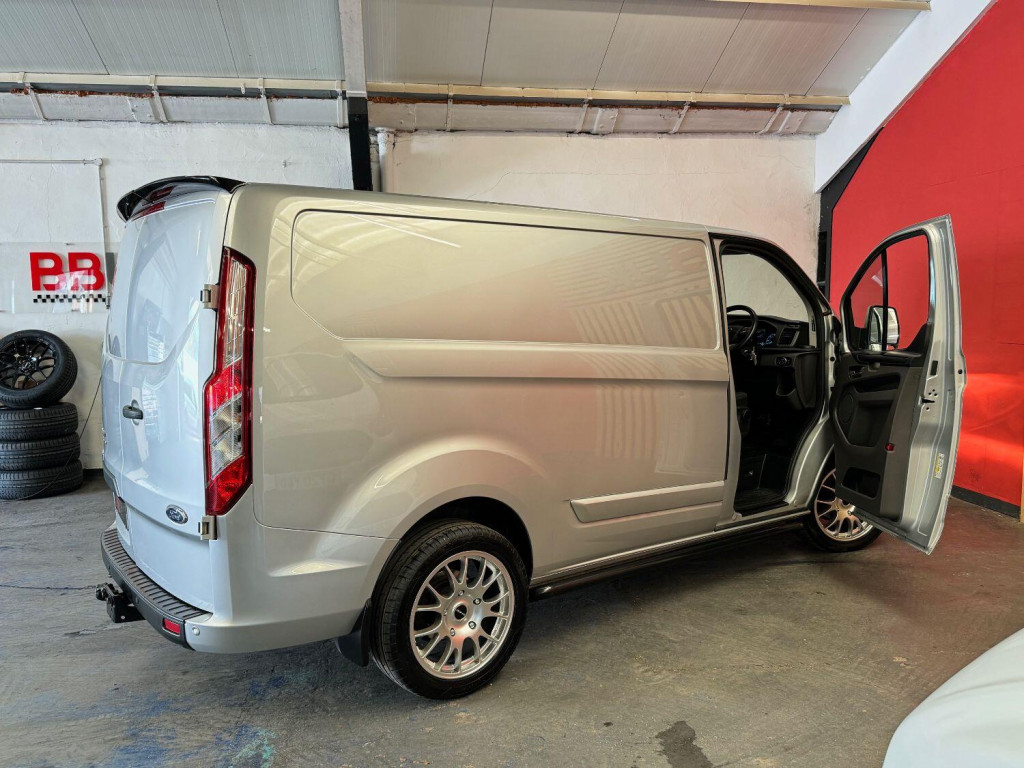 FORD TRANSIT CUSTOM
