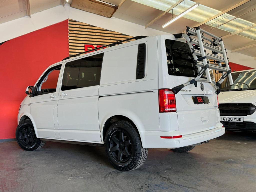 VOLKSWAGEN TRANSPORTER