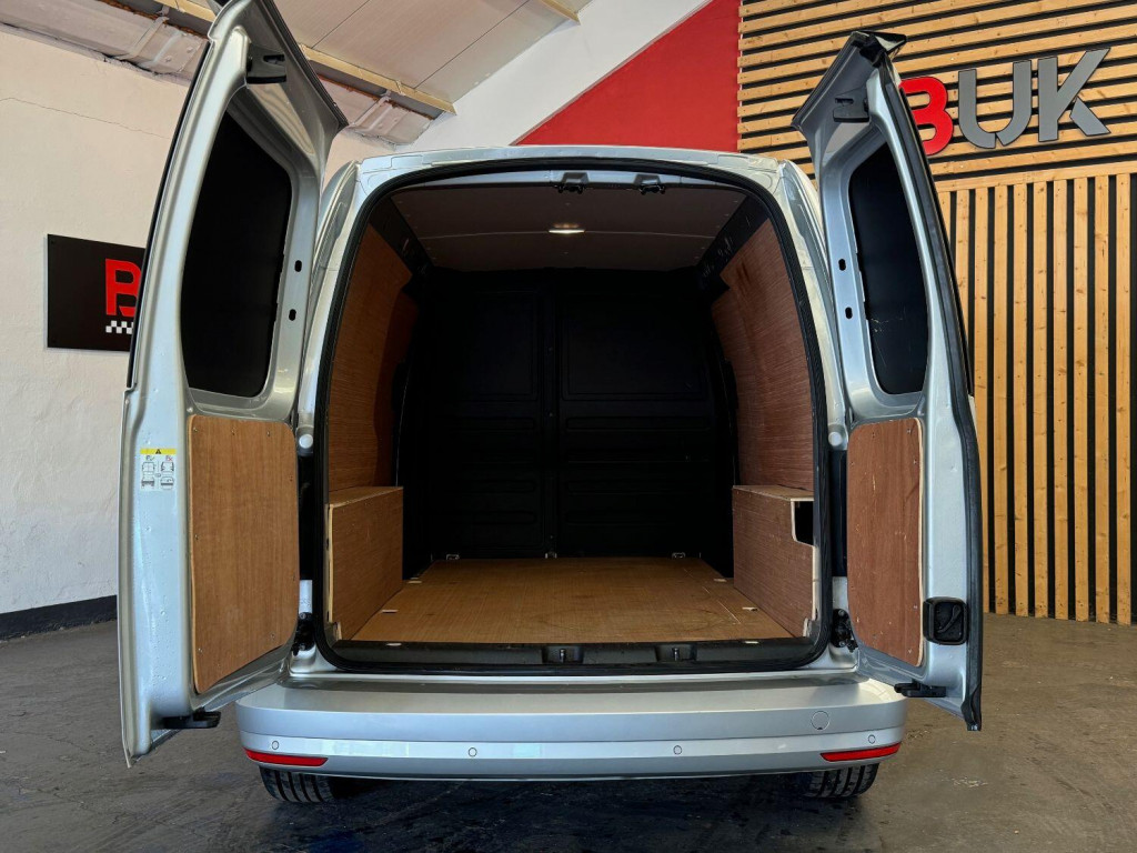 VOLKSWAGEN CADDY MAXI