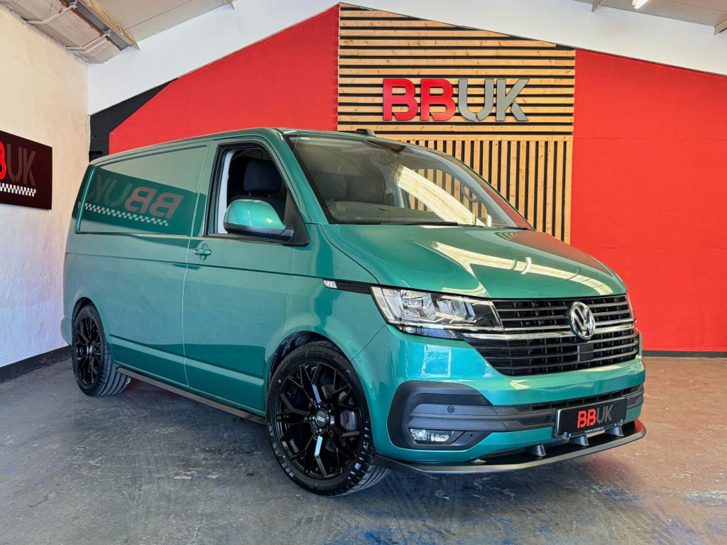 View VOLKSWAGEN TRANSPORTER 2.0 TDI T28 Highline